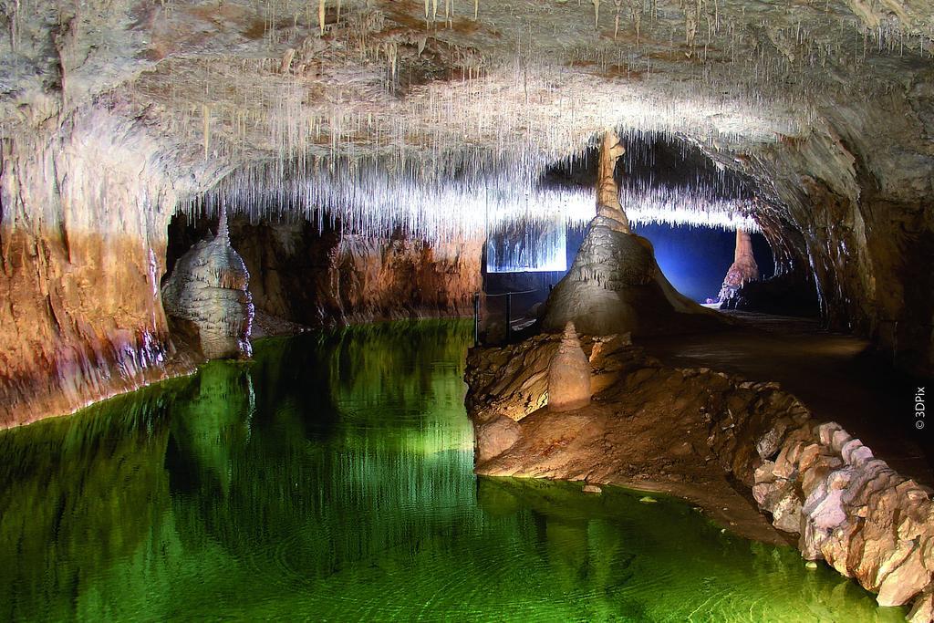 Roulottes Au Pied Du Vercors แซงต์-ฌอง-ออง-รัวยองส์ ภายนอก รูปภาพ