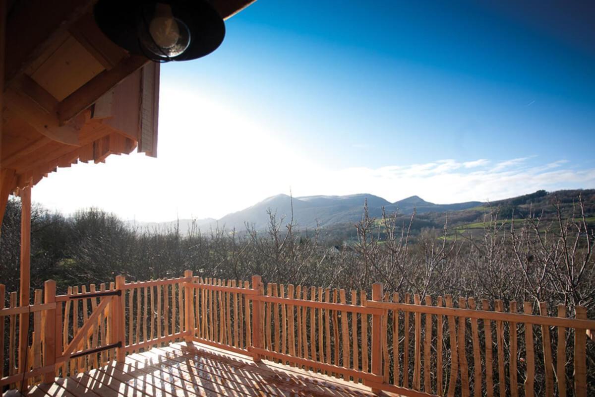 Roulottes Au Pied Du Vercors แซงต์-ฌอง-ออง-รัวยองส์ ภายนอก รูปภาพ
