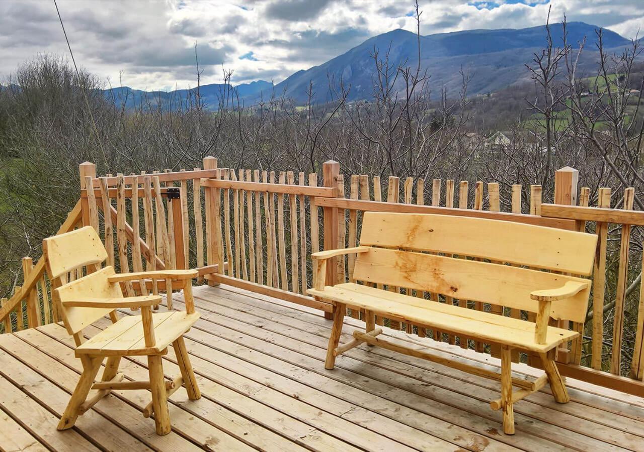 Roulottes Au Pied Du Vercors แซงต์-ฌอง-ออง-รัวยองส์ ภายนอก รูปภาพ