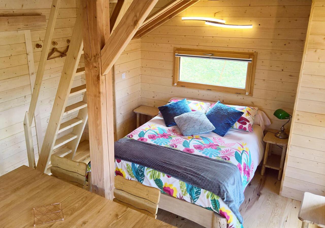Roulottes Au Pied Du Vercors แซงต์-ฌอง-ออง-รัวยองส์ ภายนอก รูปภาพ